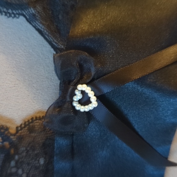 Shirley Of Hollywood Show Time XL Black Bra Top Silky Sheer Lace - Picture 3 of 10